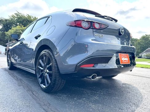 Used 2019 MAZDA MAZDA3 AWD Hatchback w/ Premium Pkg image 3