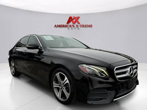 Used 2019 Mercedes-Benz E 300 E 300 w/ Premium 1 Package image 7
