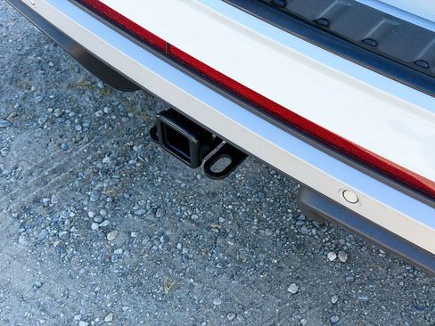 New 2026 Volkswagen Atlas Peak Edition image 9