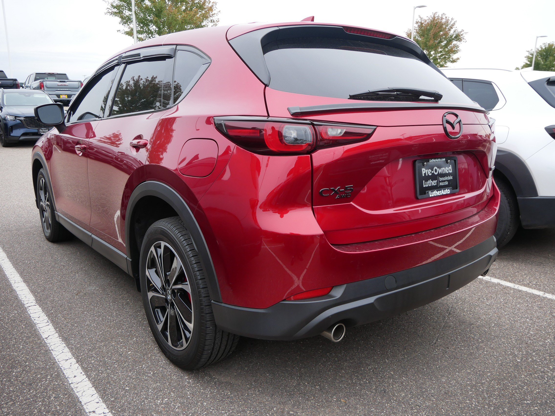 Used 2023 MAZDA CX-5 AWD 2.5 S w/ Premium Package image 4