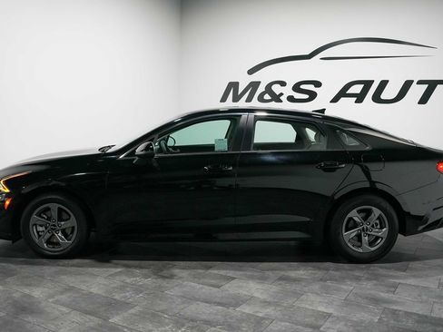 Used 2022 Kia K5 LXS FWD image 3