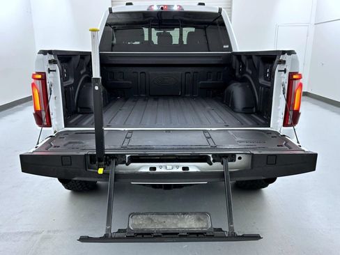 Used 2025 Ford F150 Raptor AWD/4WD image 22