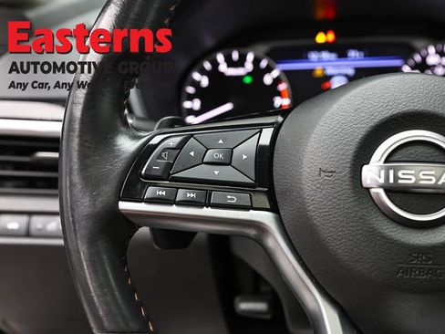 Used 2023 Nissan Altima 2.5 SR w/ SR Premium Package AWD/4WD image 15