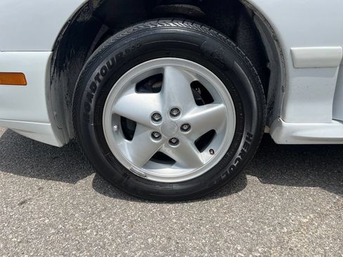Used 1999 Pontiac Sunfire GT FWD image 25