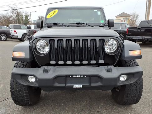 Used 2018 Jeep Wrangler Unlimited Sport S image 9