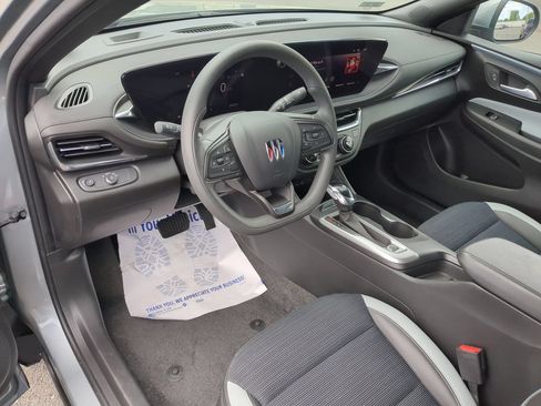 Certified 2024 Buick Envista Preferred FWD image 9