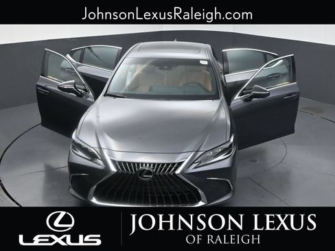 Certified 2025 Lexus ES 300h Ultra Luxury FWD image 34
