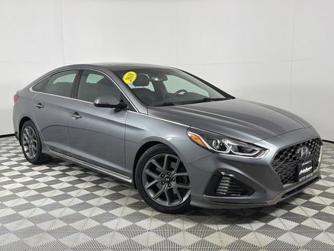 Used 2018 Hyundai Sonata Sport image 2