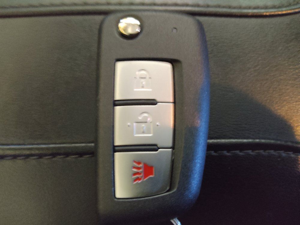 Used 2019 Nissan Rogue S FWD image 32