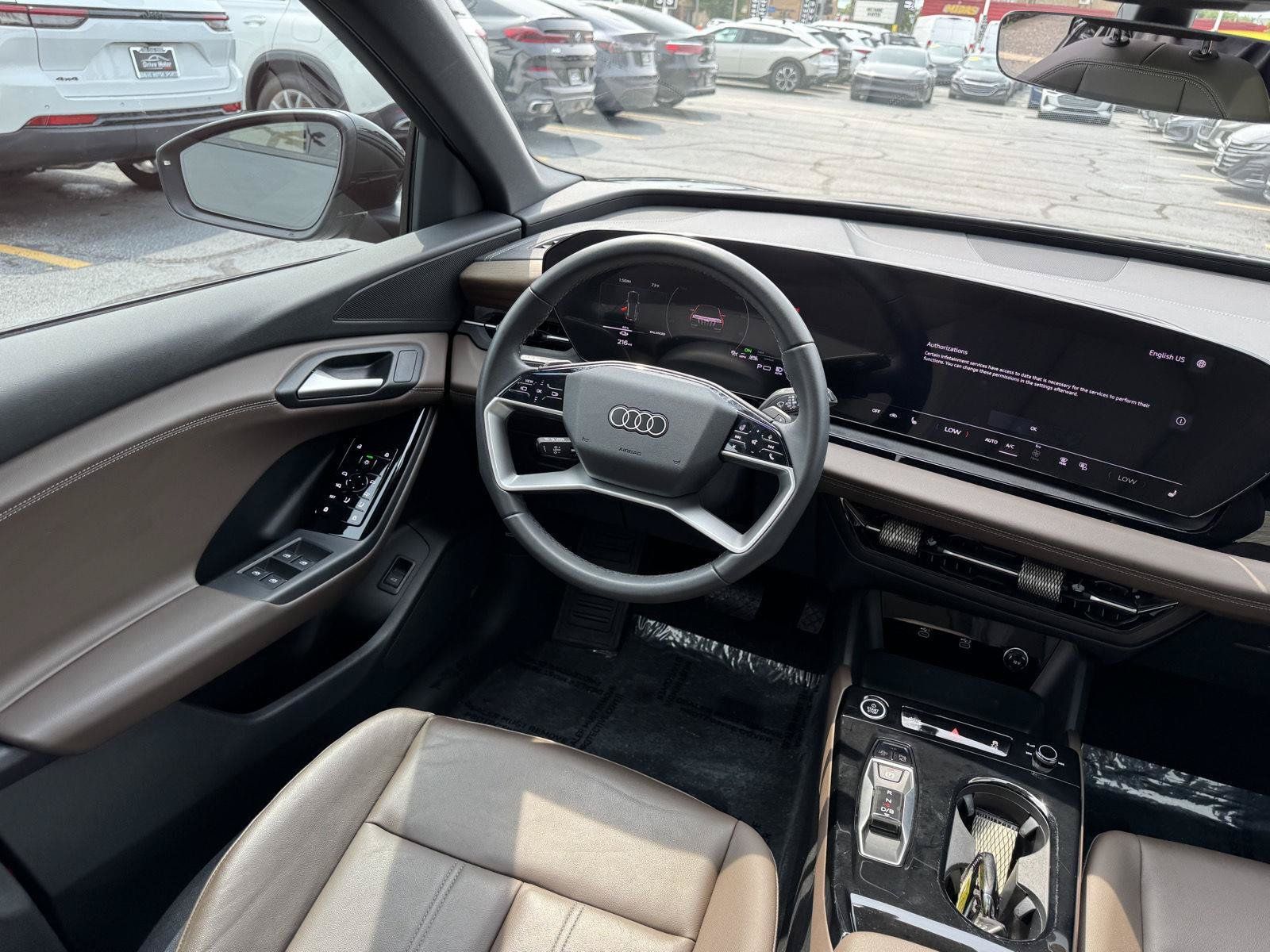 Used 2025 Audi Q6 e-tron Premium w/ Convenience Package RWD image 37