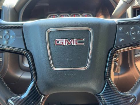 Used 2015 GMC Sierra 1500 SLE w/ SLE Value Package AWD/4WD image 18