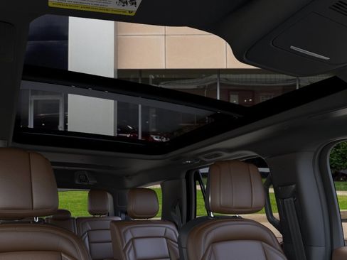 New 2026 Lincoln Navigator Reserve AWD/4WD image 22