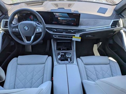 New 2026 BMW X5 xDrive50e AWD/4WD image 15