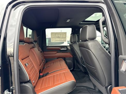 New 2026 GMC Sierra 2500 Denali Ultimate image 6