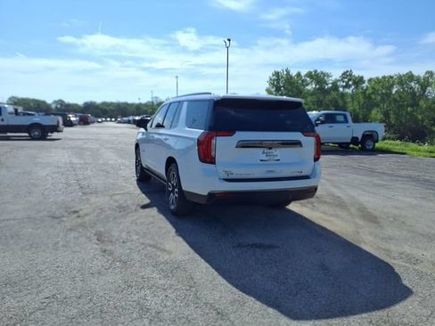 Used 2023 GMC Yukon AT4 w/ AT4 Premium Plus Package AWD/4WD image 32