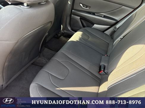 Certified 2023 Hyundai Elantra SEL w/ Convenience Package FWD image 12