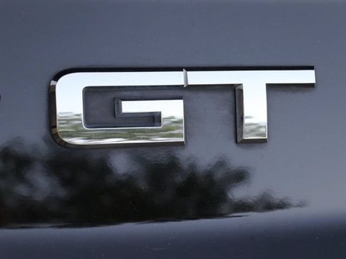 Used 2020 Ford Mustang GT RWD image 15