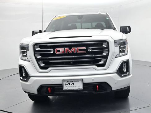 Used 2021 GMC Sierra 1500 AT4 w/ AT4 Premium Package AWD/4WD image 3