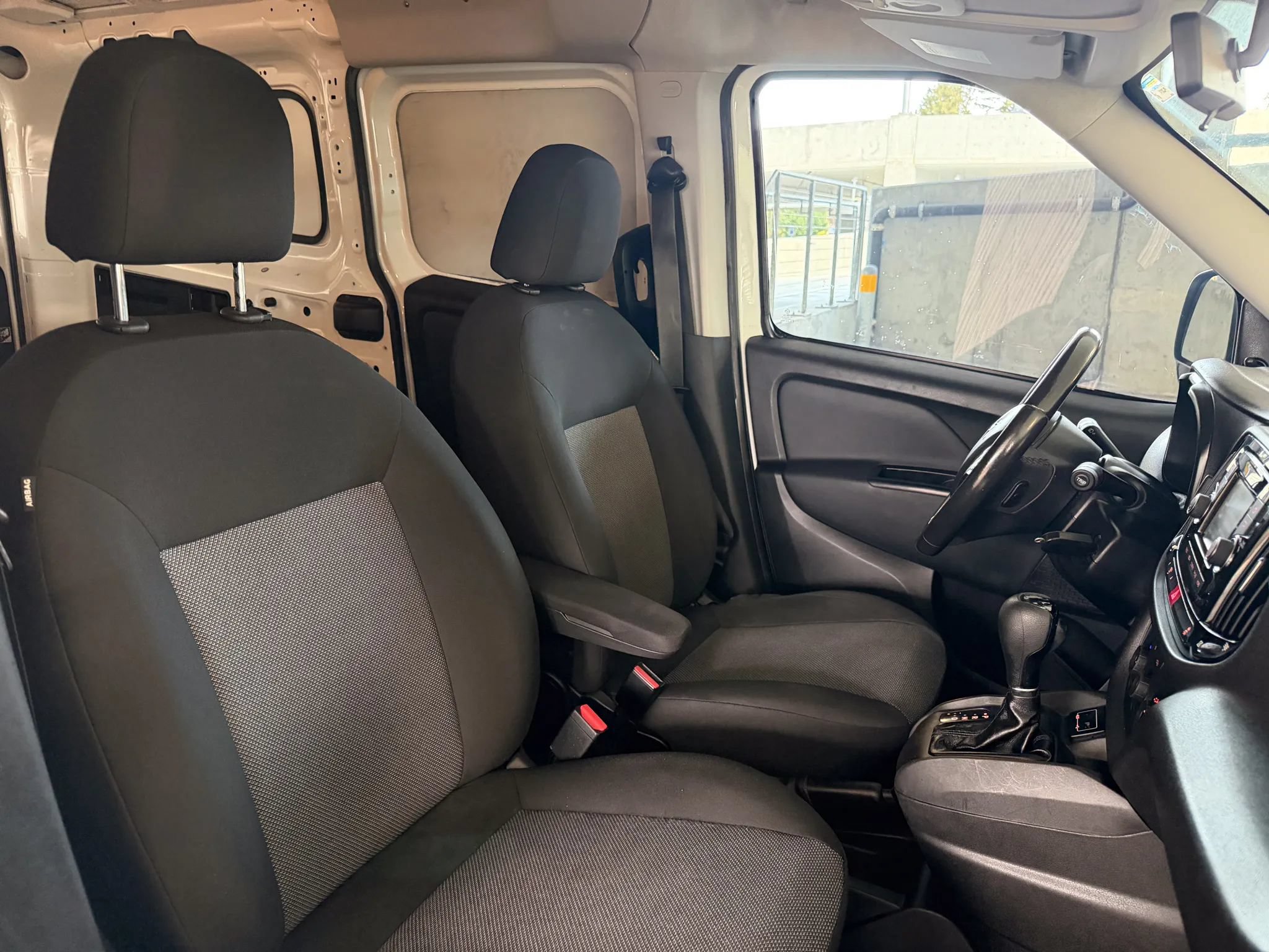 Used 2016 RAM ProMaster City Tradesman w/ Rear Back-up Camera Group FWD image 20