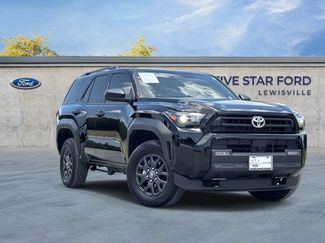 Used 2025 Toyota 4Runner SR5 RWD video 1