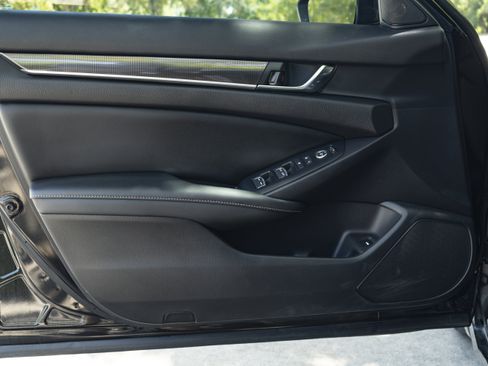 Certified 2022 Honda Accord Sport image 35