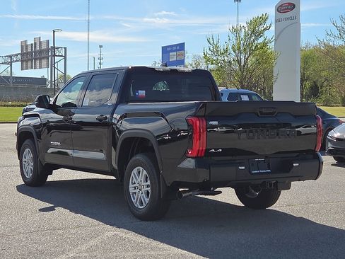 New 2026 Toyota Tundra SR5 AWD/4WD image 3