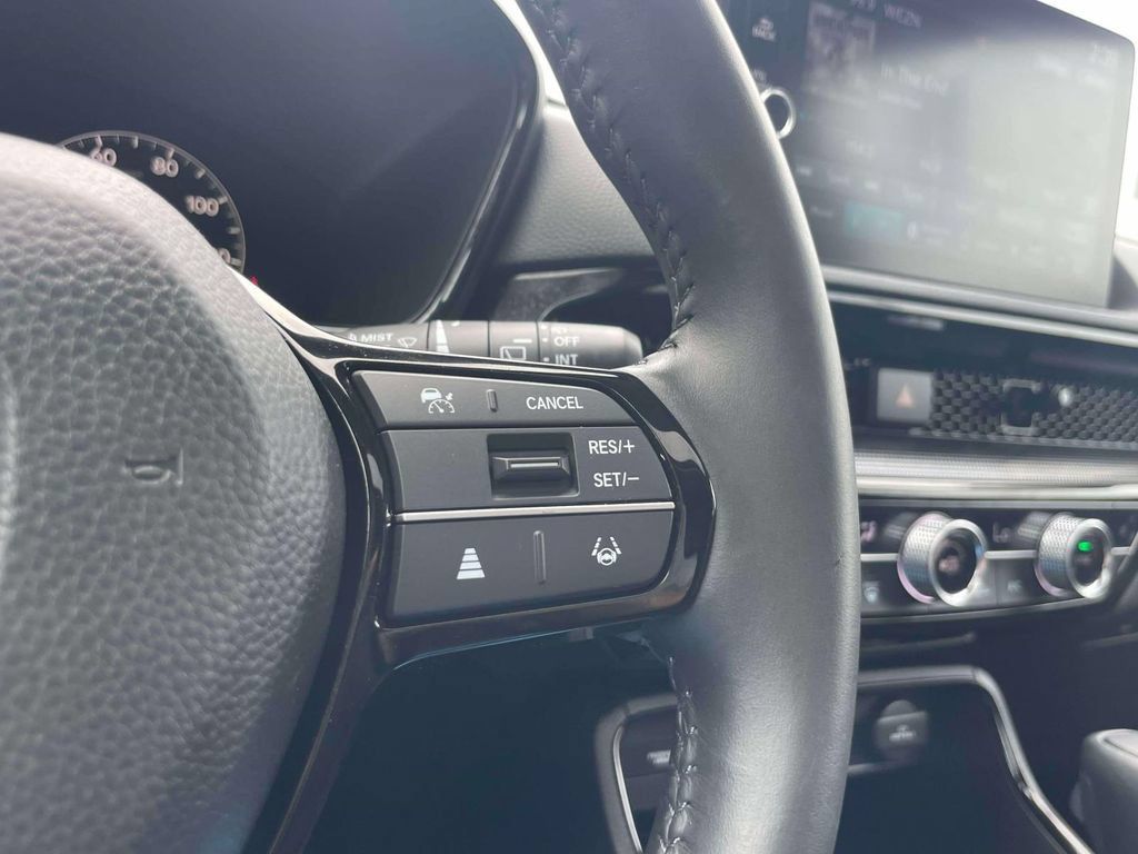 Used 2024 Honda CR-V EX-L image 23