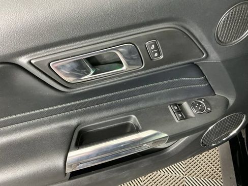 Used 2020 Ford Mustang Bullitt RWD image 13