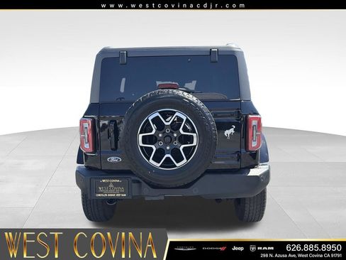 Used 2025 Ford Bronco Outer Banks AWD/4WD image 9