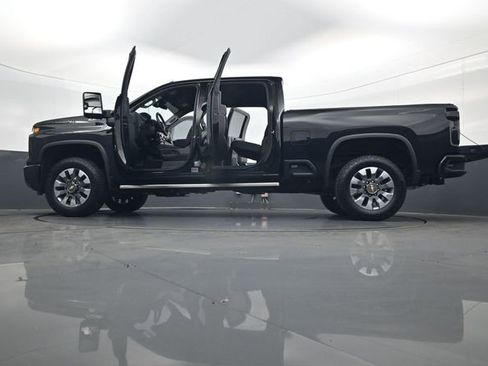 Used 2025 Chevrolet Silverado 2500 Custom w/ Custom Value Package AWD/4WD image 34
