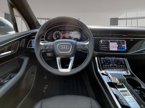 Used 2026 Audi Q7 3.0T Premium Plus w/ Premium Plus Package AWD/4WD image 8