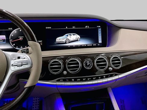 Used 2019 Mercedes-Benz S 560 Sedan image 7
