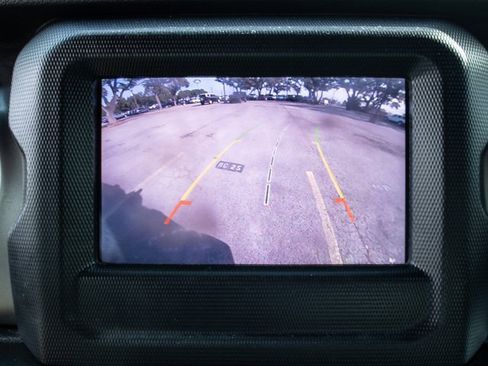 Used 2018 Jeep Wrangler Unlimited Sport S image 17