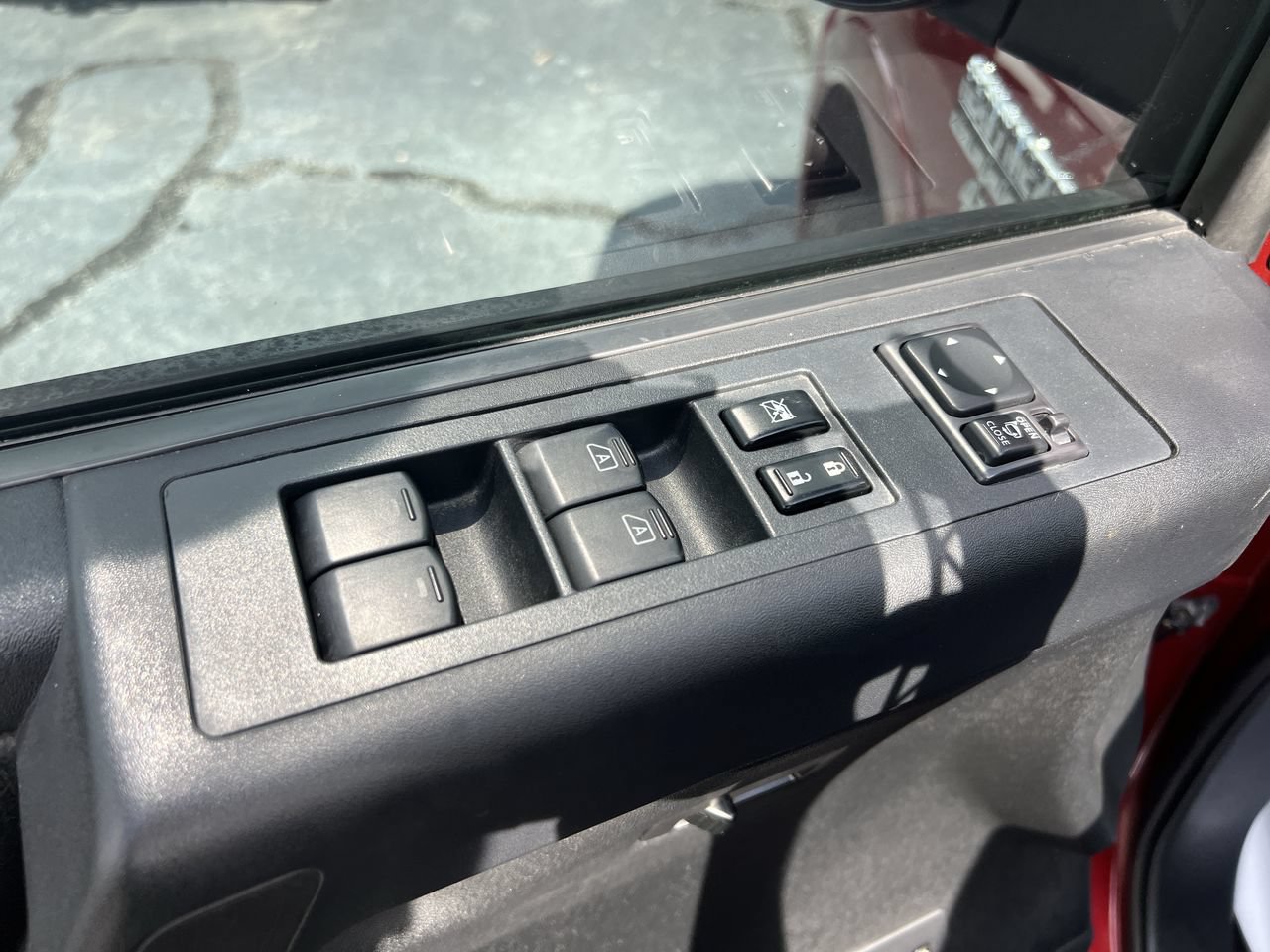Used 2014 Nissan Titan SL w/ SL Heavy Metal Package AWD/4WD image 15