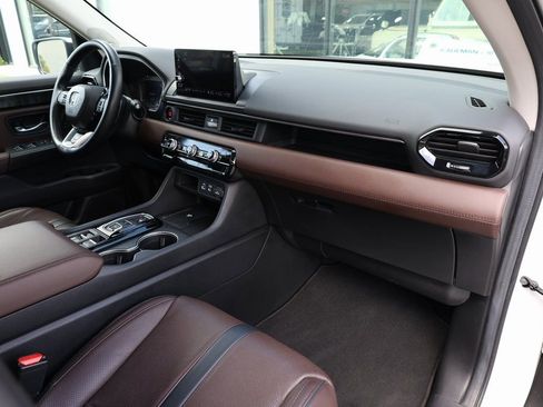 Used 2023 Honda Pilot Elite image 21