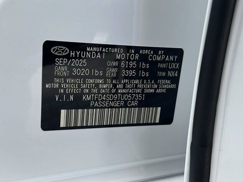 New 2026 Genesis G90 3.5T Prestige image 40