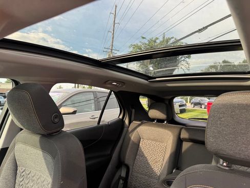 Used 2023 Chevrolet Equinox LT FWD image 14