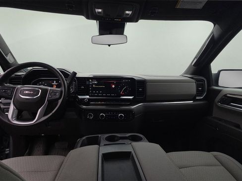 Used 2023 GMC Sierra 1500 SLE image 36
