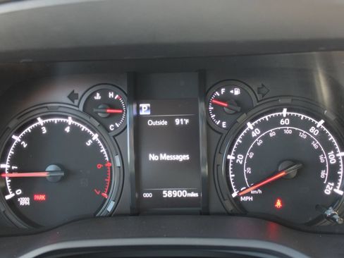 Used 2024 Toyota 4Runner SR5 RWD image 27