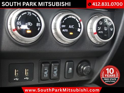 Used 2020 Mitsubishi Outlander Sport SE FWD image 20