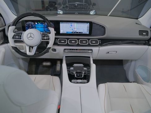 Used 2022 Mercedes-Benz Maybach GLS 600 4MATIC image 65