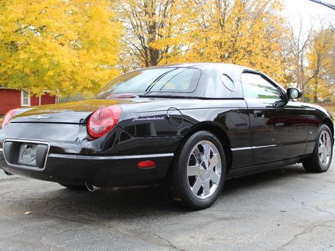 Used 2003 Ford Thunderbird image 18