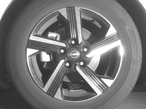 Used 2025 Nissan Sentra SV image 12