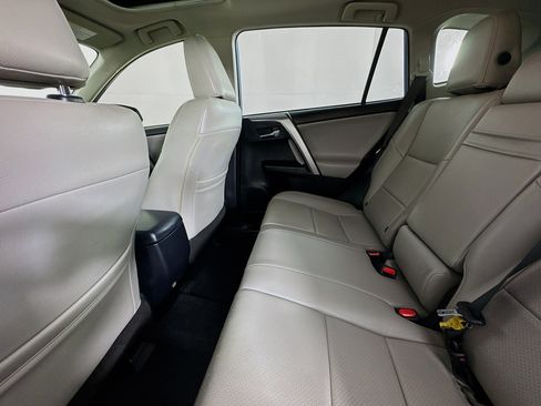 Used 2016 Toyota RAV4 XLE image 24