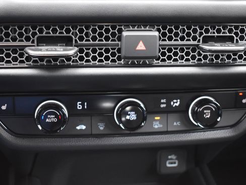 Used 2025 Honda HR-V Sport image 10