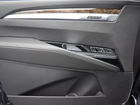 Certified 2026 Cadillac Escalade ESV Platinum Sport w/ LPO, ONYX Package image 11