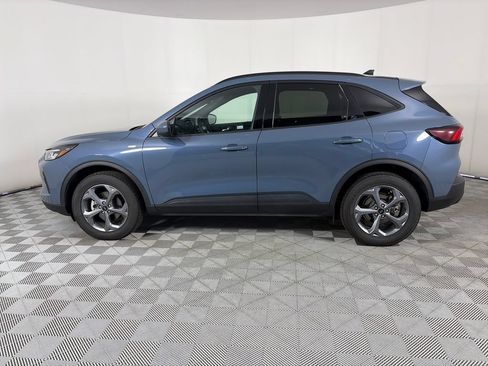 Used 2025 Ford Escape ST-Line Select AWD/4WD image 4