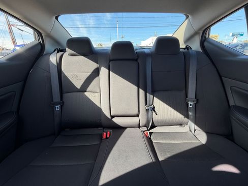 Used 2025 Nissan Altima 2.5 SV image 38