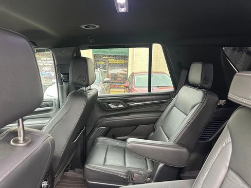 Used 2022 GMC Yukon Denali AWD/4WD image 25