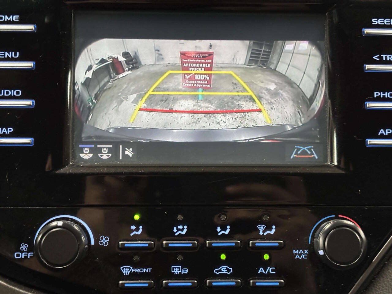 Used 2019 Toyota Camry LE w/ Convenience Package FWD image 27